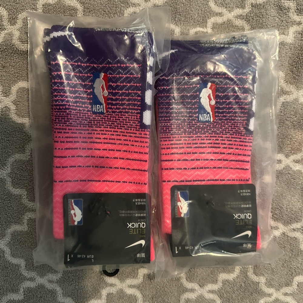 2 Pack Nike NBA Elite Quick Crew Socks - Pink and Purple
